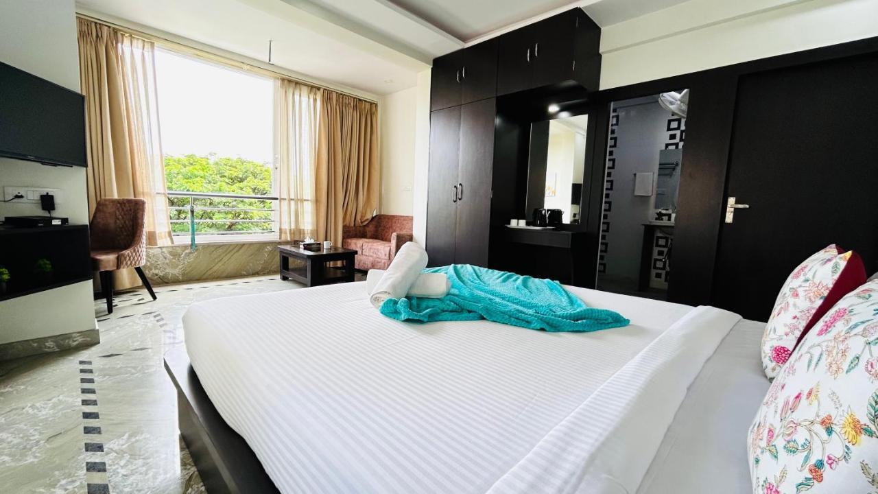 Bluo Lake View Newtown - Boutique Hotel Kalkutta Exterior foto
