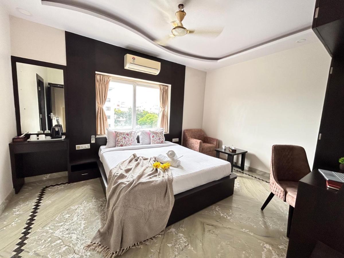 Bluo Lake View Newtown - Boutique Hotel Kalkutta Exterior foto